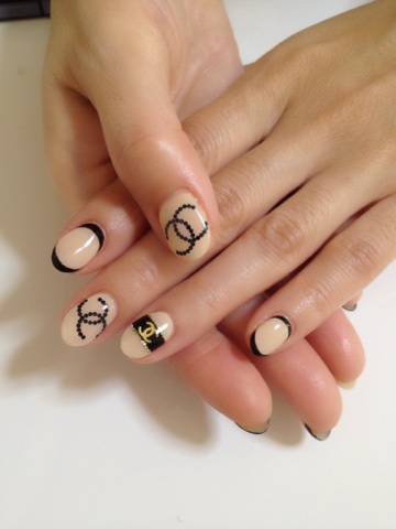 シャネル風 大人ネイル Ra Nail ラ ネイル